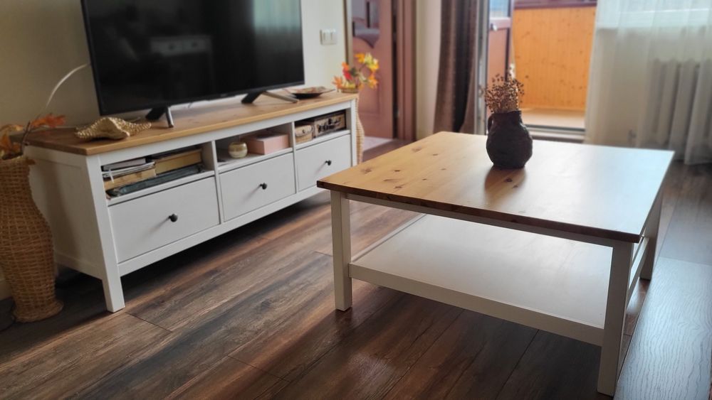 Продам Столик IKEA