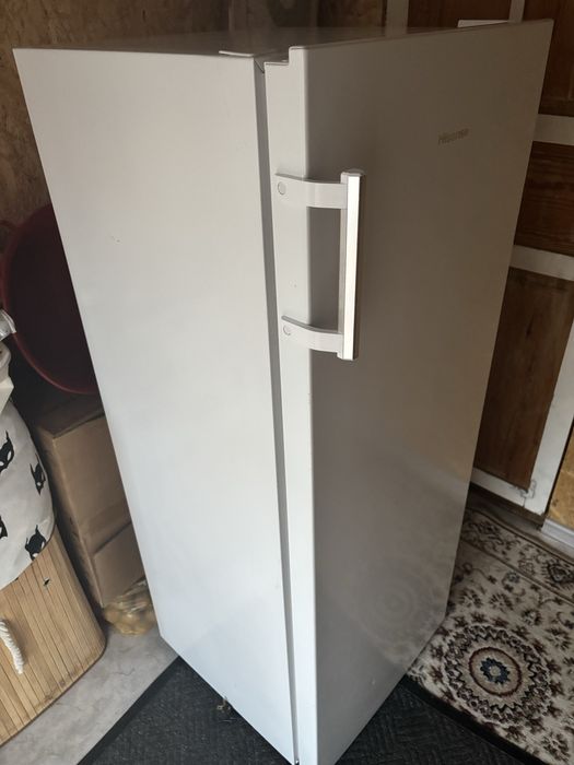 Продам морозильную камеру