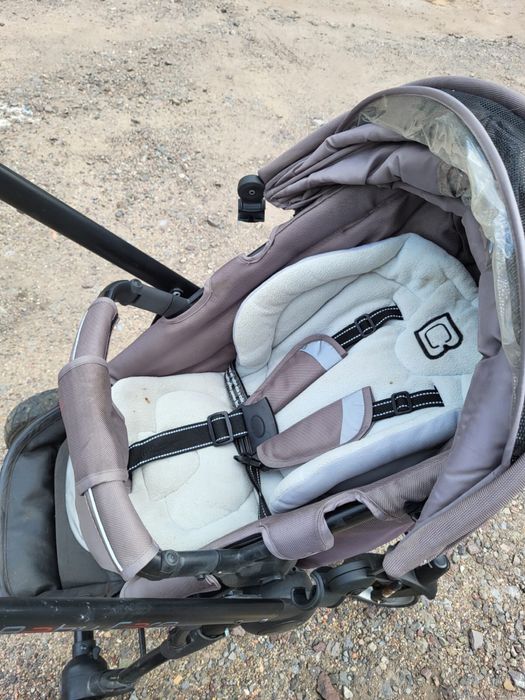 Каляска прогулочная