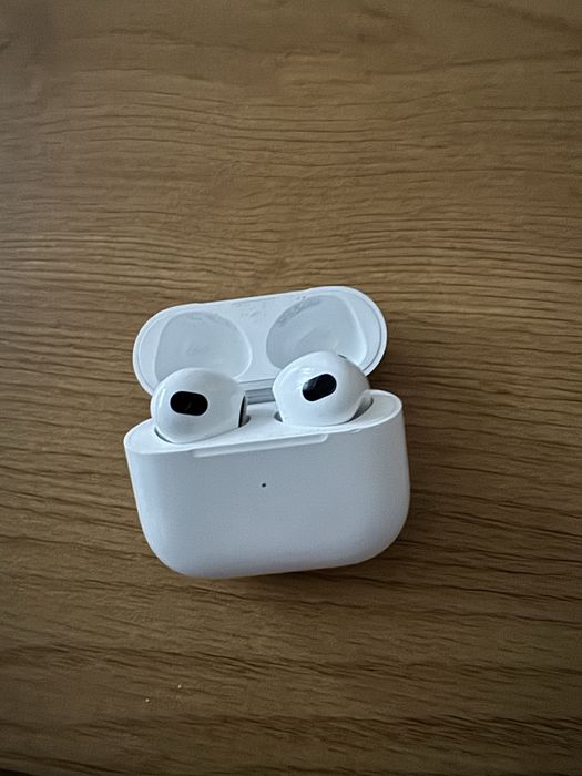 AirPods Pro 2 слушалки