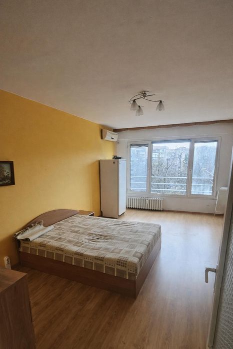 Продава се Тристаен апартамент в София, Люлин 3 - 95 кв.м за 1125 €/кв.м - Снимка #3