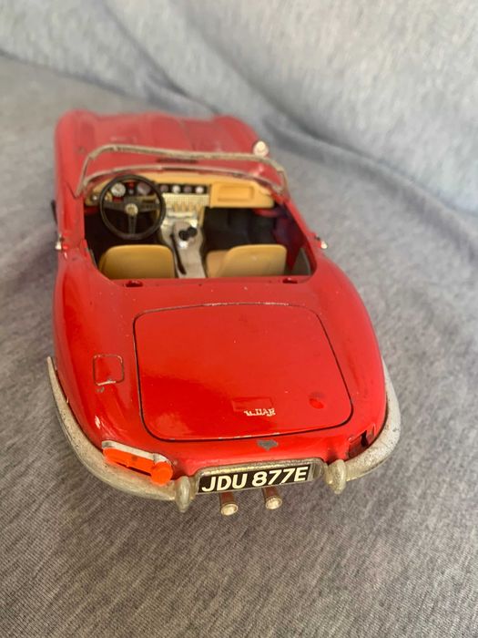 количка Jaguar E-Type Spider