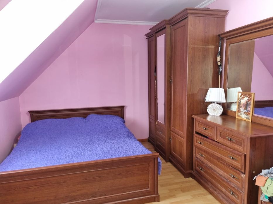 Продам спальный гарнитур