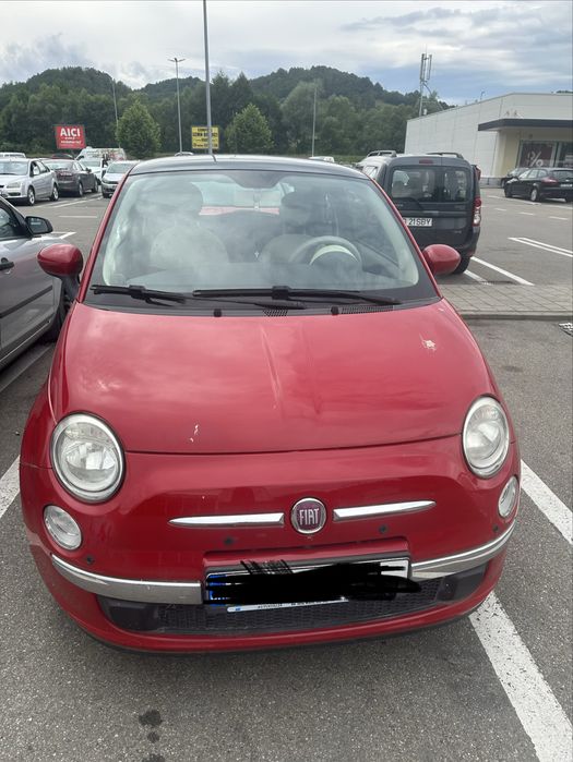 Vand Fiat 500 rosu