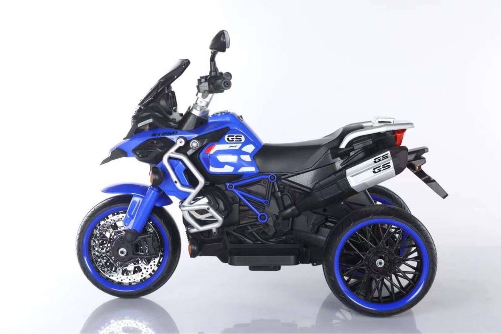 Detskiy moshina. Pultli moshina.