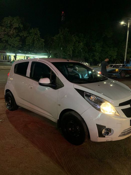 Spark 2 pozisa sotiladi