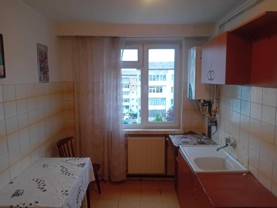 Ap 2 Cam 54np Maratei 1 decomandat etaj 4 pod boxa centrala termopan