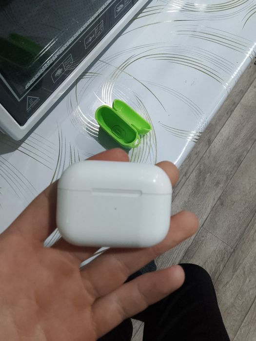 Продам  аирподсы