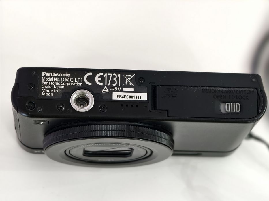 Panasonic Lumix LF 1
