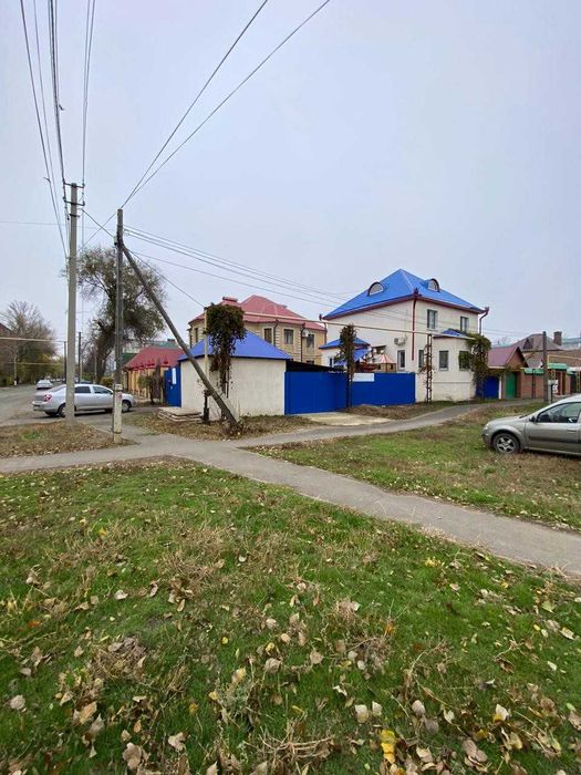 Продам коттедж в центре