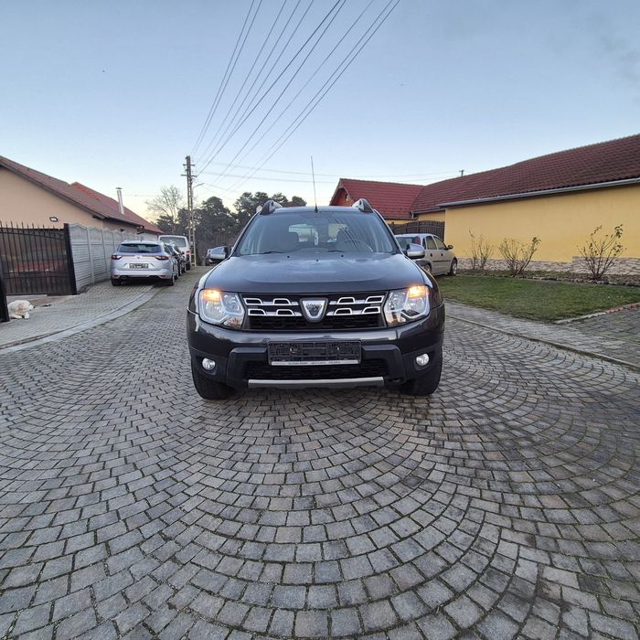 Dacia Duster ,benzina ,125 CP ,euro 5 , piele,navi ,Germania ,Garantie