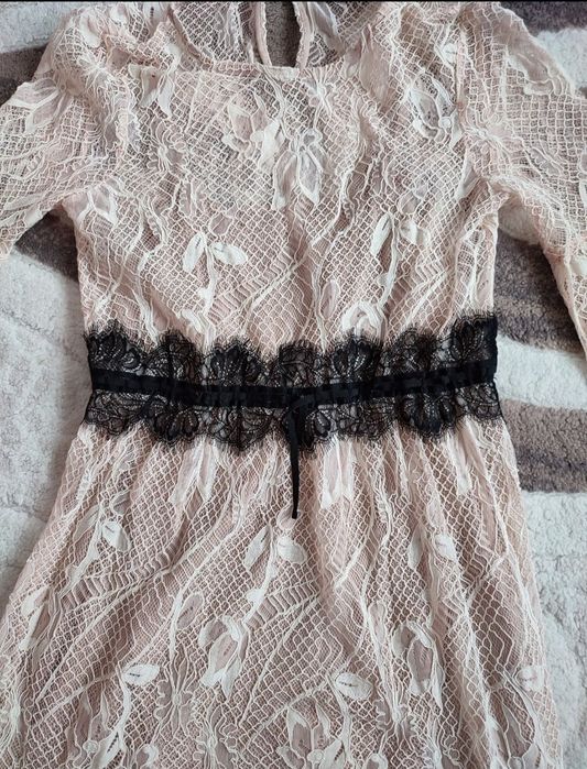 Рокля на Зара, р-р М