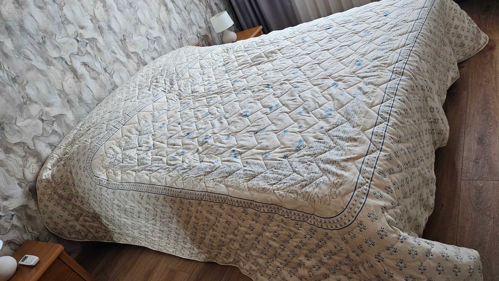 Памучно шалте от Италия 240/250 см.
