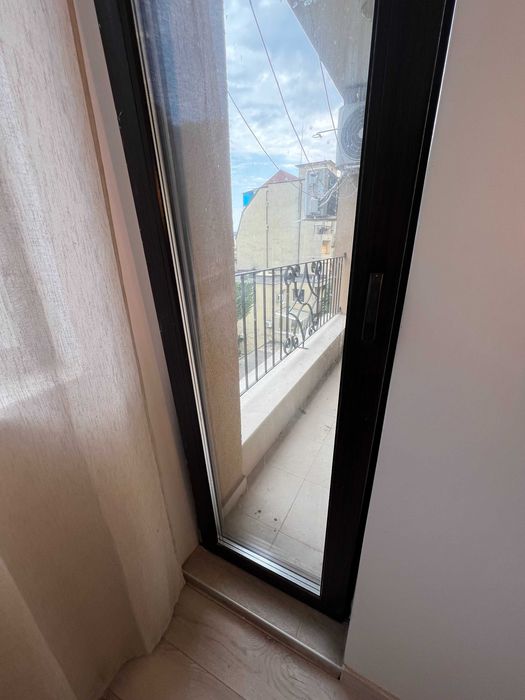 Дава се под наем Двустаен апартамент в Варна, Център - 55 кв.м за 950 € - Снимка #11