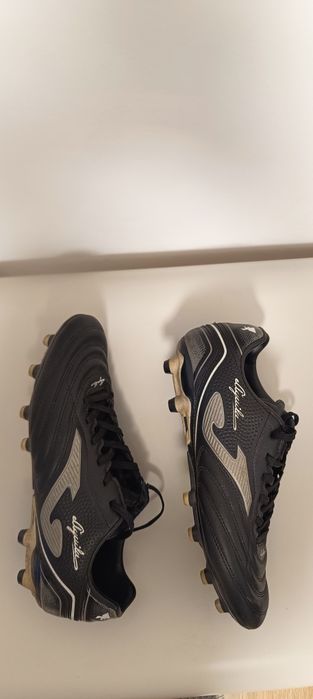 Ghete de fotbal Joma