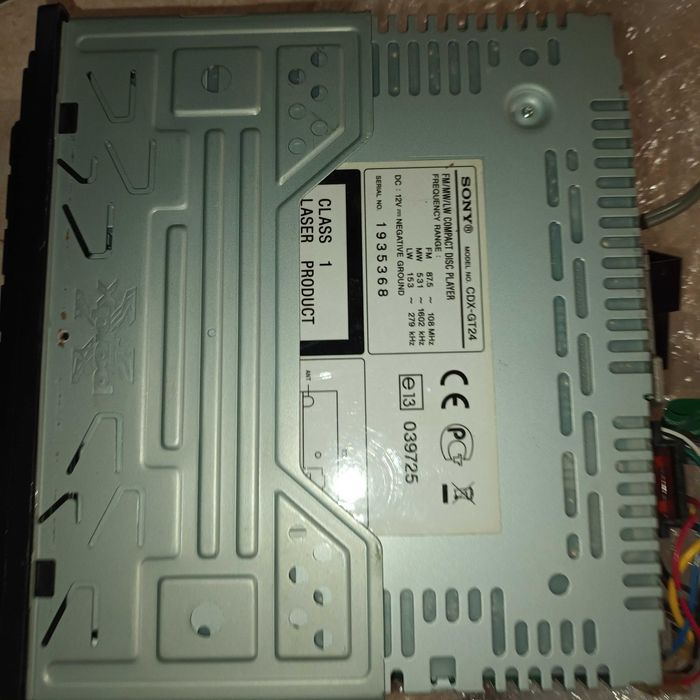 радио касеофон за кола sony .нов.