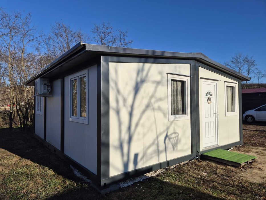 Casa Modulara Patrata 9 x 9m - Design Modern - Panou Sandwich