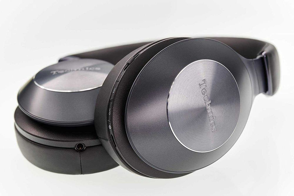 Премиальные наушники для меломанов Technics EAH-F70N