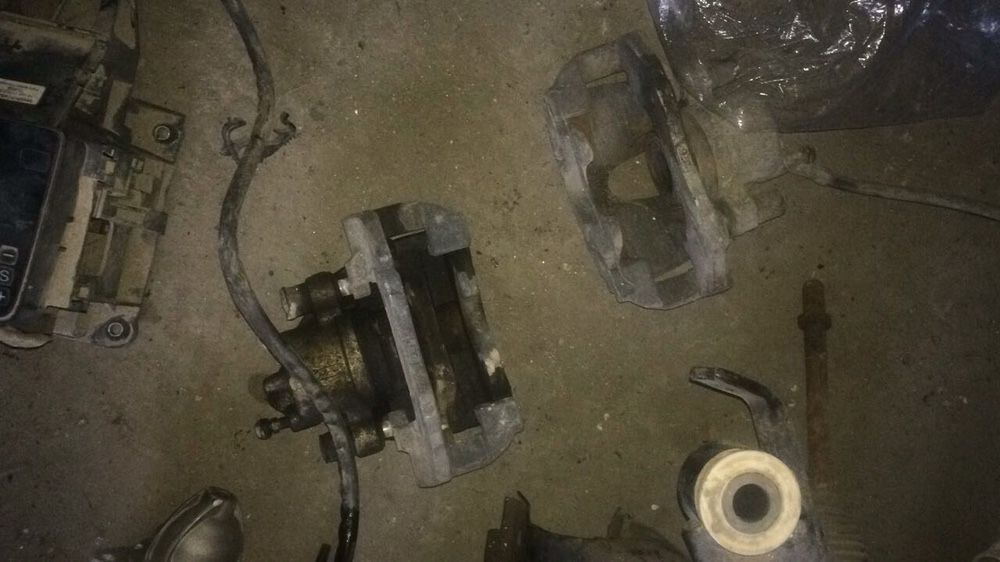 Форд Фокус 2 2011 год 1.6 Разборе