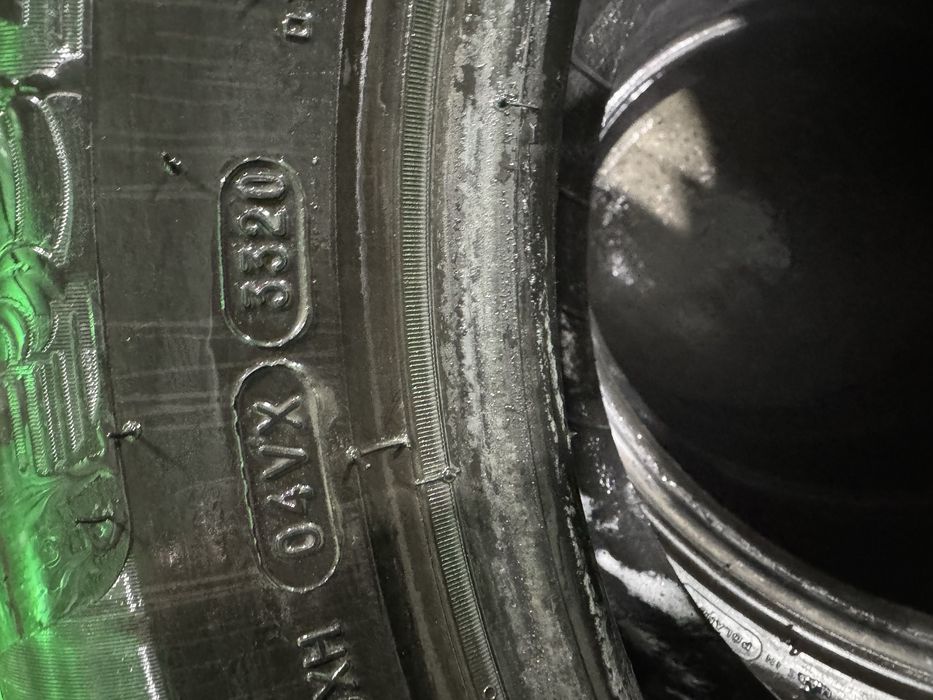 Продам комплект шин Мишлен