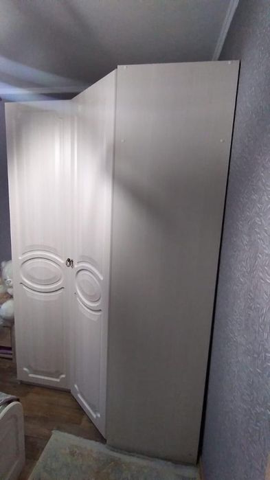 Продам спальная гарнитура