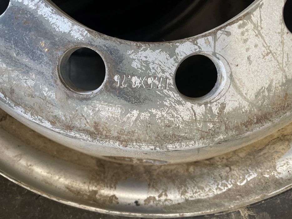 Диски на трал есть новые и бу