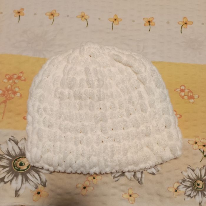 Шапки и ленти за глава ръчно изработени Alize puffy