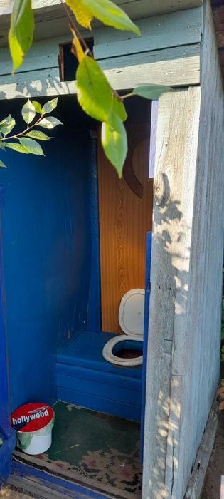 Продам дачу СО"Геолог",1-я улица.