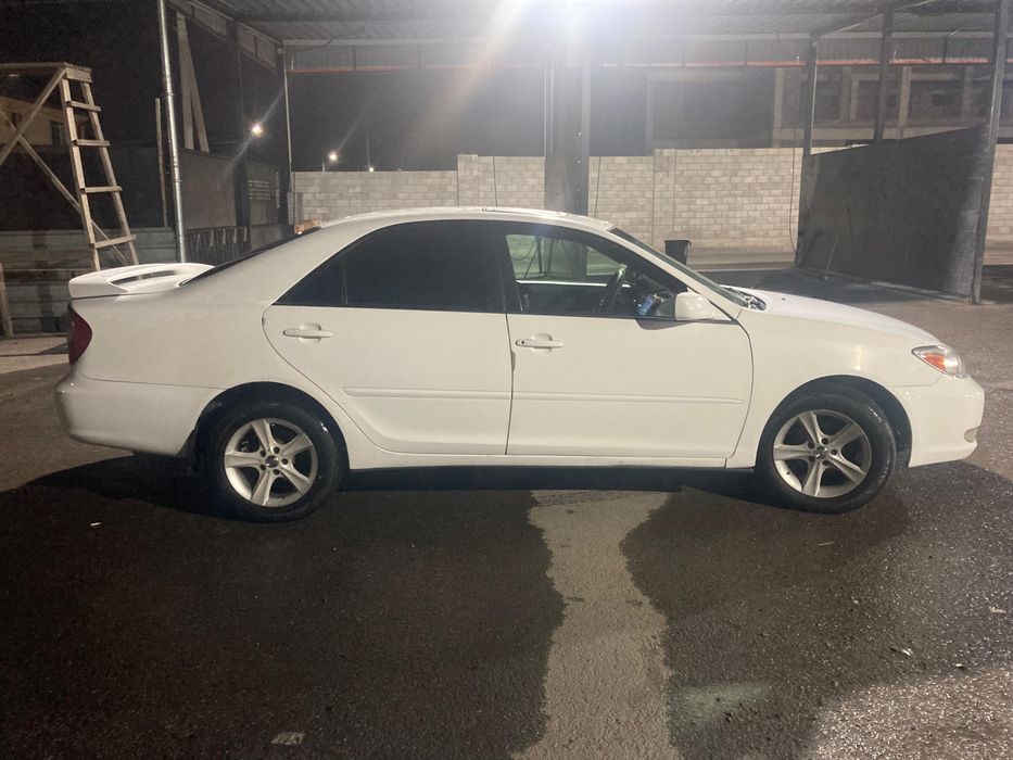 Toyota Camry 30 2.4