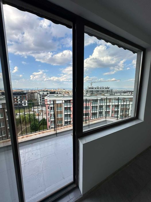 Продава се Двустаен апартамент в София, Малинова долина - 82 кв.м за 2305 €/кв.м - Снимка #1