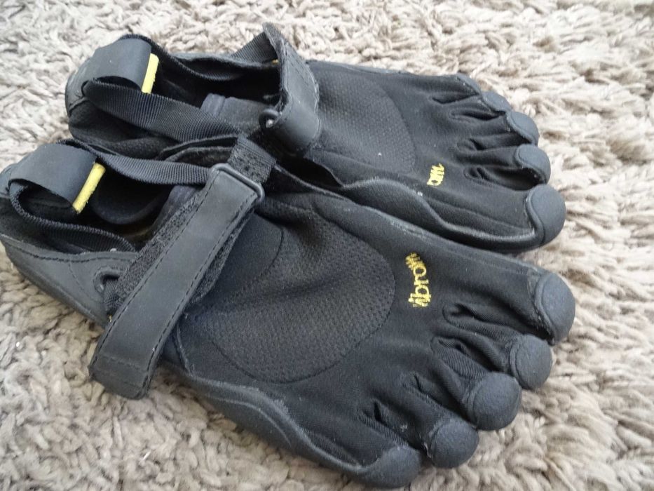 vibram 36 аква обувки с пръсти