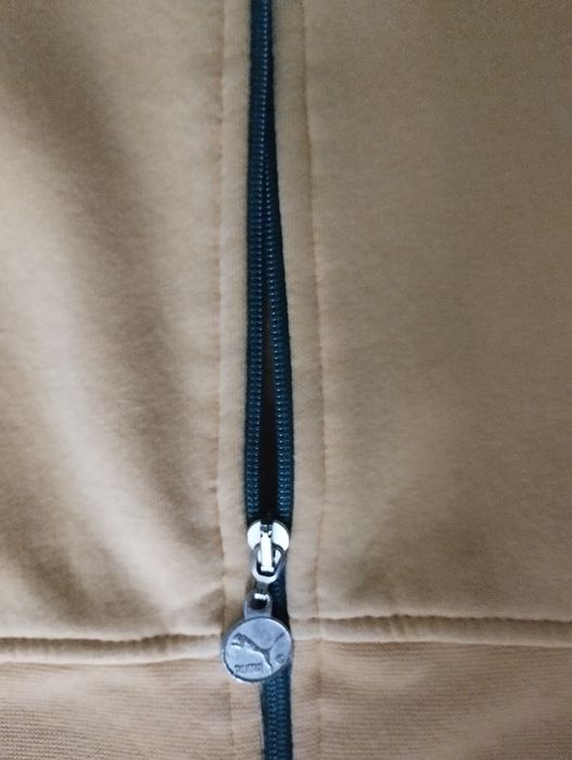 Дамско спортно яке PUMA