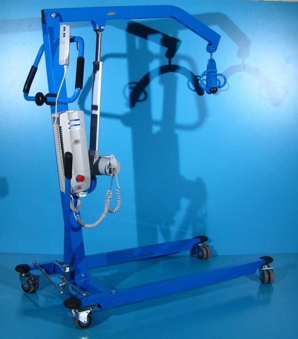 Macara pentru ridicarea si transportul pacientilor Vassilli