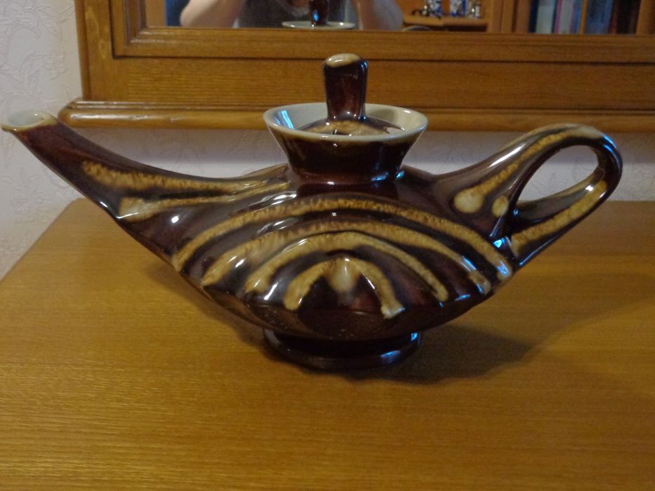 продам новый керамический чайник СССР