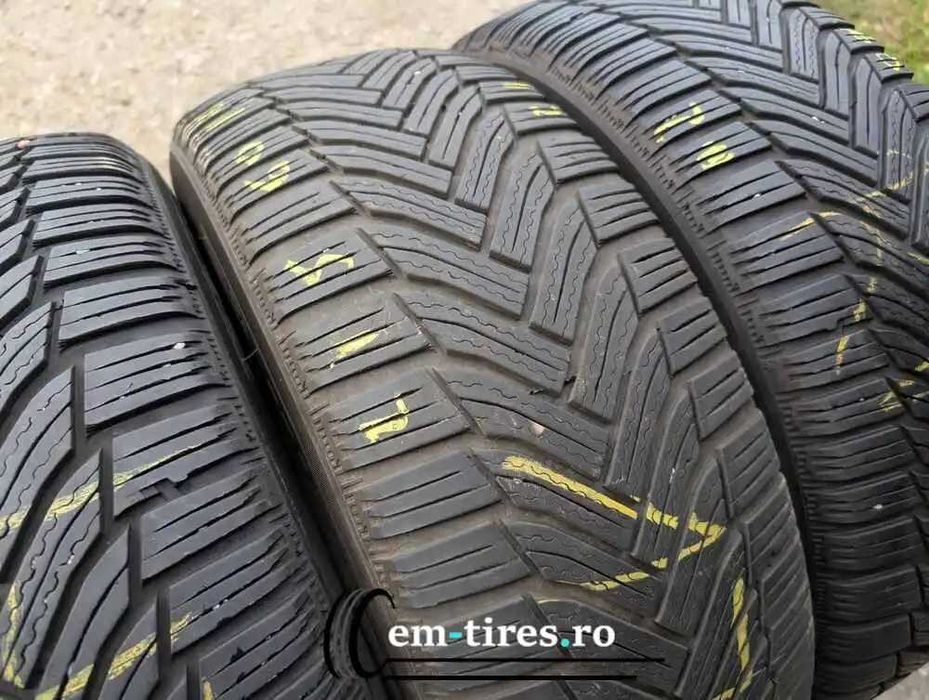 SET 4 Anvelope Iarna 215/60 R16 MICHELIN Alpin 6 99H