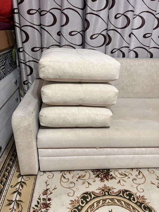 Продам диван 50.000