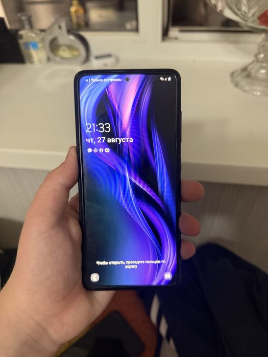 SAMSUNG A51 в средним состояний есть царапины почти новом состояний