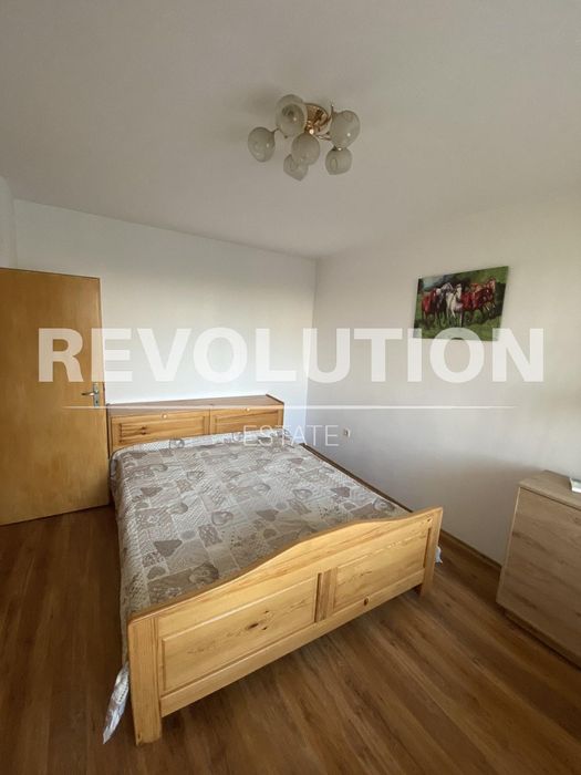 Дава се под наем Четиристаен апартамент в Пловдив, Тракия - 130 кв.м за 600 € - Снимка #4