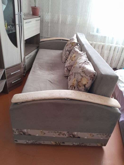 Продам диван раскладной