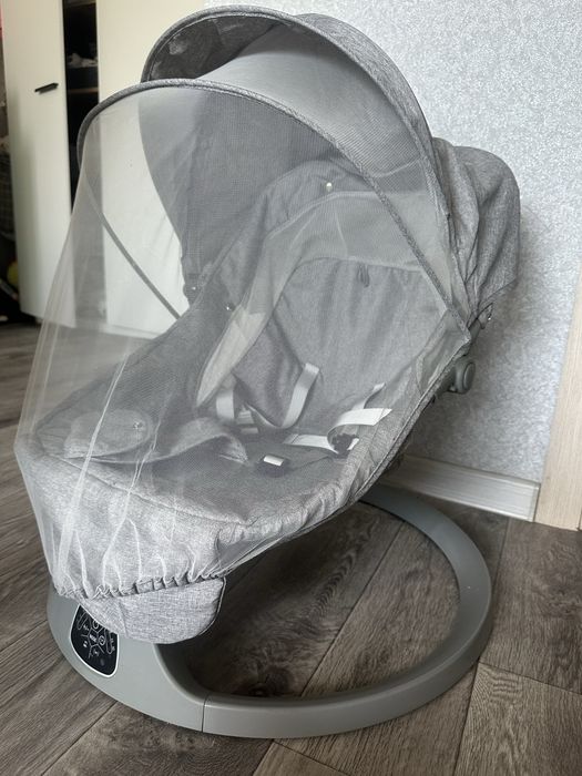 Продам шезлонг детский электрический