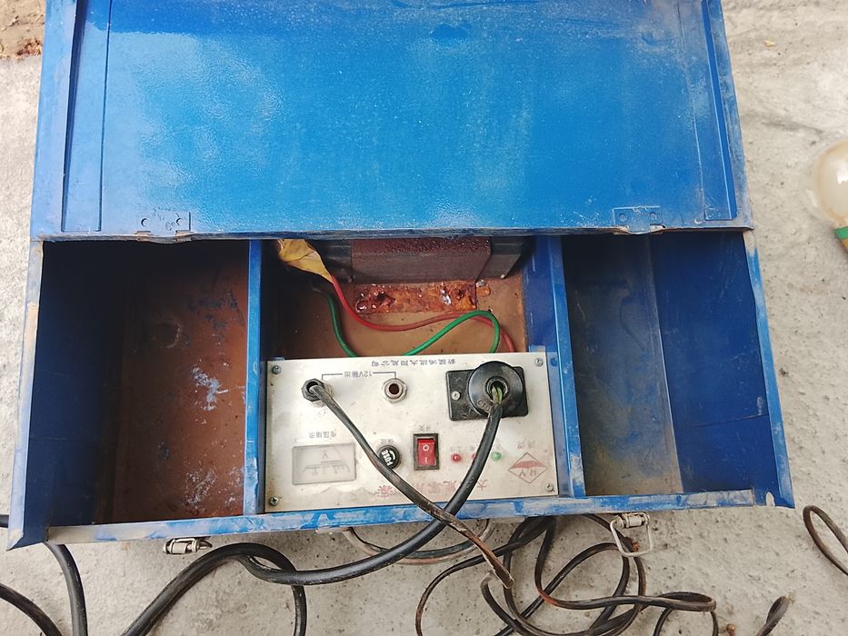 Солнечный батарея