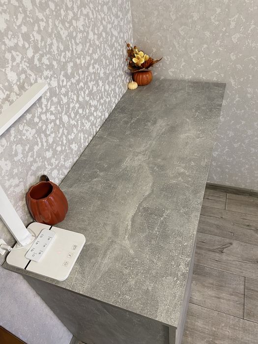 Продам письменный стол