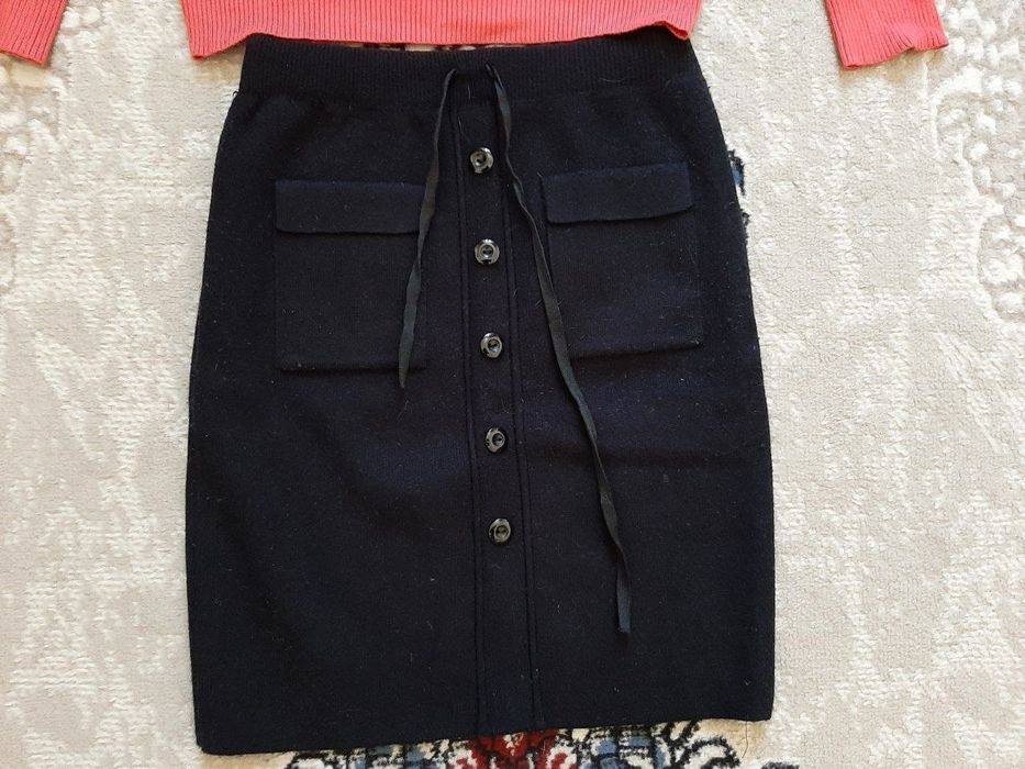 Стильный образ: кофта + юбка.