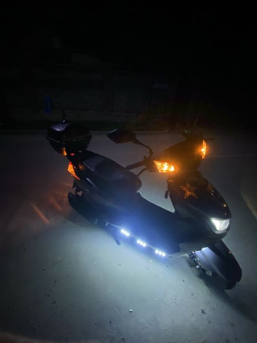 Мопед сатылады М8