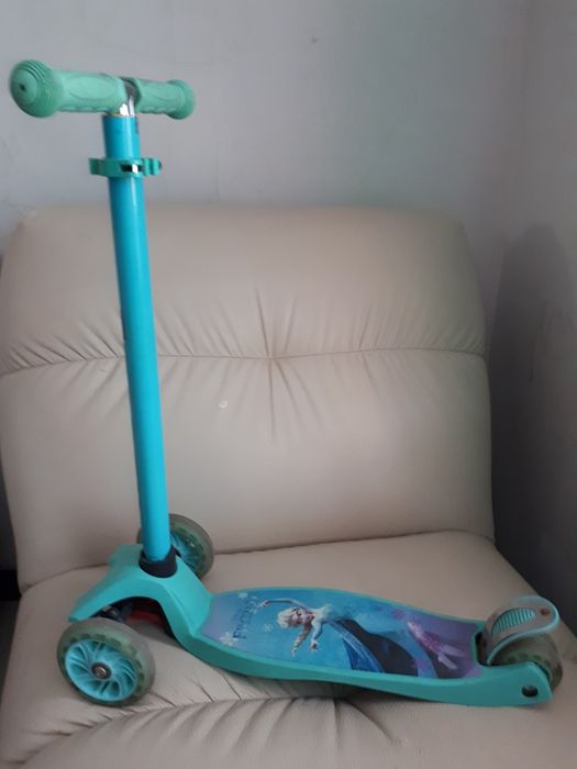 Самокат детский бирюзовый