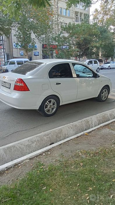 2017мошина автомат некся 3