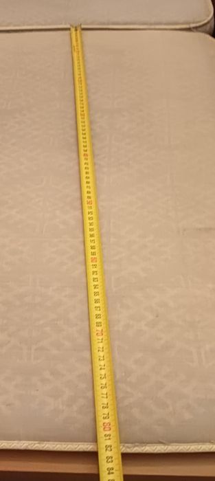 Двойна спалня с ракли и шкафове + четирикрилен гардероб