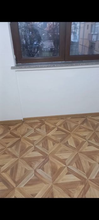 Vind garsonieră în Brad Orașul Nou