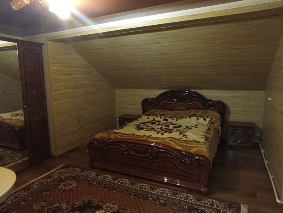 Продам спальный гарнитур