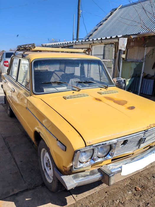 Продам    машину